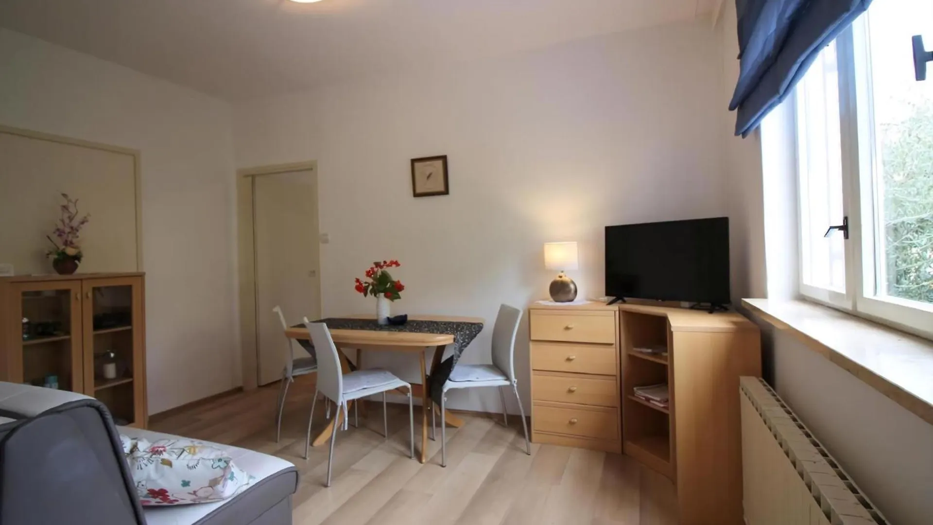 Apartment Ferienwohnung Aurora Mit Parkplatz In Strandnaehe Porec